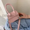 2021 Borse a tracolla Borsa a mano Portafoglio Fashion Semplice Tracolla Singolo Borsa in vera pelle Retrò Lettera Ampia Alligatore Cross Body Bood Totes