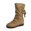 Botas de salto de couro Women Med Shoes Designer feminino redondo dedo do pé