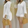 Kobiety Dwa Garnitury Piec Solid Zwykły Bell Sleeve Casual Set Top Spodenki V-Neck Outfit Letni Garnitur Home Fashion S 210719