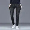 Outono Mens Jeans Designer Calças de Desenhista Calças de Lazer de Algodão Algodão Magro Moda Elástico Clássico 2021 2022 Estilo Pant Denim Masculino Escuro Cinza Cor Puls Tamanho W28-W38