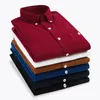 Outono inverno homens corduroy camisa slim de manga comprida botão colarinho esperto camisas casuais confortáveis ​​plus tamanho 5xl 210721