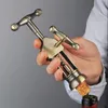 Klassieke Retro Wijnopener Zinklegering Rode Wijnfles Corkscrew Cork Puller Remover Keuken Vintage Brons Wijnflesopener 210817