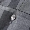 Calças masculinas 2021 primavera cinzento homem luxo coroa bordado vertical listra calças slim fit negócio casual masculino 40