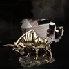 Ny Golden Wall Bull Figurine Street Sculptu Cold Cast Coppermarket Hem Dekoration Gåva till Office Decoration Craft Ornament