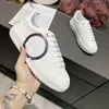 Toppkvalitetskor mode sneakers män kvinnor läder lägenheter lyxiga designer tränare avslappnad tennis klänning sneaker mjw001