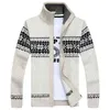 MANTLCONX Ankünfte Mode Patchwork Pullover Männer Windjacke Warme Strickjacke Sweatercoats Marke Gestrickte Pullover 210812