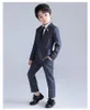 Nowe Dzieci Dżentelmen Chłopcy Wydajny Stroje Odzieżowe Zestawy Kids Chłopiec Lapel Bow Drawia Z Długim Rękawem Blazers Outwear Waist Spodnie Koszula Broszka 4 sztuk 5 sztuk Garnitury X014