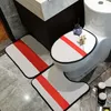 バスルームのトイレシートカバーフルクラシックレターフットパッドシンプルストライプ吸収性ドアマット屋内トイレU型パッド