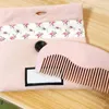 Mini petits peignes mignons brosses à cheveux pratiques en bois de santal avec boîte-cadeau peigne de créateur pour femmes filles cadeaux de vacances 0088892667311160268