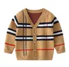 Autunno Neonati maschi Cardigan Maglione con scollo a V per bambine Maglieria Maglione di cotone a maniche lunghe Abbigliamento per bambini Cappotto per bambini