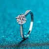 Luxe 925 Silver Excellent Cut D Color Pass Diamond Test Mossanite Party Ring Cluster Ringen
