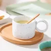 Kupalar Koreli renkli seramik kahve fincanı yuvarlak daire saplı 300ml kahvaltı içecek süt çayı su bardağı sofra takımları çift hediye