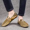 2022 Hoge Kwaliteit Mannen Trouwschoenen Rijden Schoenen Metalen Knop Lakleer Glossy Casual Prom Quinceanera Loafers Platte Schoeisel