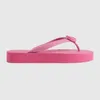 Summer Popular Brands Emblematic Sandalias para mujeres zapatos Chevron Thong Flip Flip Flip Lady Sildes Descuento Calzado 35-42