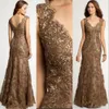 2021 Elegant mor från brudklänningar sjöjungfru V Neck Brown Lace Appliques Crystal Pärlade formella bröllopsgästklänningar plus storlek Moth279C