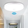 Luzes de teto LED PIR Sensor de movimento Iluminação doméstica inteligente AC85-265V 12W 18W Lâmpada interna para sala Corredores Corredor