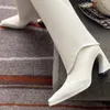 Stivali al ginocchio da donna classici invernali Stivali con tacco a ferro di cavallo in pelle verniciata di lusso con fondo piatto e tacco alto 35-40