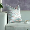 Kudde / Dekorativ kudde Ljus Lyx Satin Geometrisk Jacquard Heminredning Kudde Skydd Triangulär Blad Sofa Stol Bed Office PillowCase