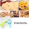 Guarnizione Versare il sacchetto di stoccaggio di cibo clip snack sigillatura clip tenuta mantenendo il morsetto di sigillatore fresco Assistente di plastica Foods Saver Strumenti da cucina da viaggio YFA3060