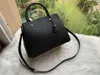 2021 Designer Luxury Bag Satchel Messenger Handbag Leather Strim Handles with Shoulder Strap Crossbody French N41056