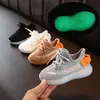 zapatillas luminosas para niños