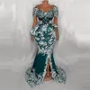 Stora Beading Mermaid Prom Klänningar Sheer Neckline Teal Blå Aso Ebi Evening Gäster Peplum Lace Applques Side Split Gowns Robe de Soiree