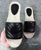 Fashion Women's Flats Casual sandals Beach slippers Shoe female Leather Sandal 19ss#2021