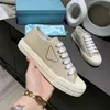 Moda Kadınlar Rahat Ayakkabılar Erkekler Gabardine Kumaş Sneakers Tuval Ayakkabı Yüksek Kalite Çiftler Tekerlek Patent Deri Sneaker Koşucular Ile Eğitmenler Büyük Boy 35-45