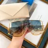نظارات شمسية للرجال والنساء بنمط صيفي 100103 مضادة للأشعة فوق البنفسجية لوحة ريترو غير منتظمة إطار كامل نظارات عصرية صندوق عشوائي