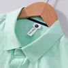 Chemise à manches courtes verte pour hommes pur coton col rabattu hauts décontractés mâle été nouvelle couleur unie vêtements classiques 210421
