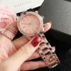 Zegarki marki kobiety dziewczyna diament kryształ duże litery styl metalowy pasek ze stali kwarcowy zegarek na rękę GS 45
