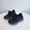 Designer barnskor sneakers baby pojkar flickor nya nät stickning tränare spädbarn barn sommar vår höst gåvor storlek 21-37