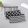 Bolsas de lápices, 1 unids/lote, material escolar clásico Smiple, papelería, caja de lápices en blanco y negro