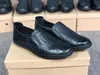 Alta Qualidade Designer Mens Vestido Sapatos Luas Luandeiros Condução de Couro Genuíno Deslizamento Italiano em Preto Casual Shoe Respirável Com Caixa 0389