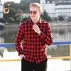 Modeontwerp Heren Casual Shirt Zwart en Rood Plaid Afdrukken Losse Comfortabel Voor Male Kleding Maat M-5XL 210626