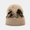 2021 Mode Leopard Print Cat Ear Skullies Mössor Vinter Varm Stickad Hat Faux Fur Bonnets för Kvinnor