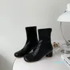 Botas de marca Design Rodada Heel Streth Pu Sock Mulheres 2021 Voltar Zipper Big Toe tornozelo para