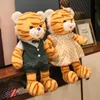 Encantadores y dulces juguetes de peluche de tigre, almohada de tigre vestido, muñecos de tigre rellenos suaves para niños y niñas, regalo de cumpleaños y San Valentín