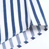 Masculino clássico não-ferro estiramento listrado vestido básico camisa único remendo bolso negócios manga longa padrão-ajuste camisas de cuidados fáceis 210506