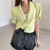 [EWQ]New Summer Fashion Retro Temperament Yellow Lapel Two Buttons Loose Solid Color Casual All-match Short Jacket Women 16F0933 210423