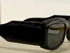 Nuevo diseño de moda Gafas de sol 0071S Classic Square Marco Popular y simple Versátiles Versátiles UV400 Gafas con caja