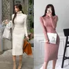 Przylot zima temperament Elegancki Twist Turtleck Dzianiny Dnia sweter Sukienka Koreański Styl Sheath Vestidos 211220