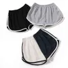 Nuova estate Simple Shorts Donne Home Yoga Beach Pants Tempo libero Femmina Pantaloncini sportivi interni Outdoor Y220311