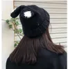 2020 Damenmützen Winter mit Pompon Niedliche FuchsohrenHat Crochet Large Strick für Mädchen Kostüm Beanie Weihnachtsmode Hüte Cap