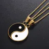 Creative Paar Kettingen Chinese Tai Chi Charm Stitching Hanger Ketting Ketting Sieraden Brother Friend Lovers Gift 2pcs / Set