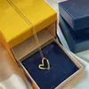 Luxury Necklace Designer Earrings Jewelry Gold Bracelet Heart Shaped Earring For Womens Fashion Brands Love Bracelets Hoops New 22030903