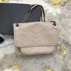 Luxe handtassen Designer tassen Topkwaliteit Soft leer grote schoudertas Vrouwen verouderde kalfsleer Purse Crossbody Niki -kettingzak