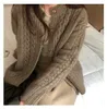 Осень зимний стиль кашемировый свитер кардиган женские свободные ленивые O-шеи поворотные кардиганы вязаный пиджак 211011