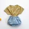 Styl Koreański Dziewczynek Luźne Zestawy Odzieżowe Oversized Paski Koszulka z krótkim rękawem z słodkie spodenki denimowe 0-2Y 210508