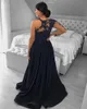 Navy One épaule Blue Dubai Robes de soirée à manches longues A-line Split Satin Lace Perge Formal Prom Robe Robe de Soiree 2021